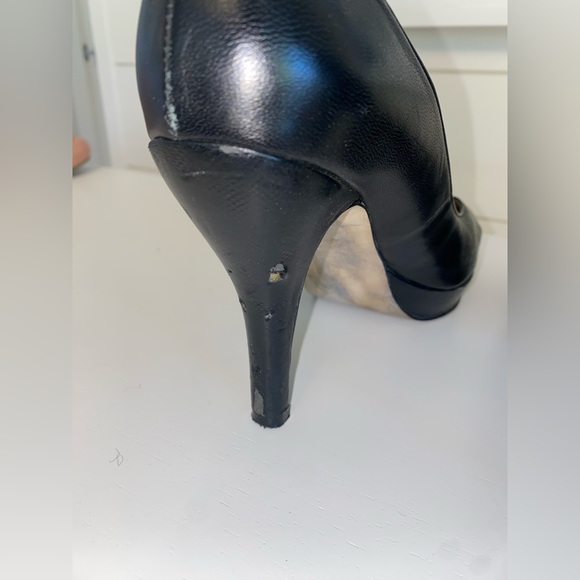 Leather Black Heels - Picture 5 of 8